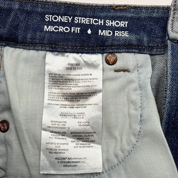 Volcom Stoney Stretch Short Micro Fit 2” Inseam Mid Rise Size 26 - Picture 9 of 16